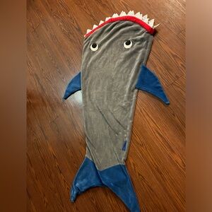 Youth kids shark blanket tail
